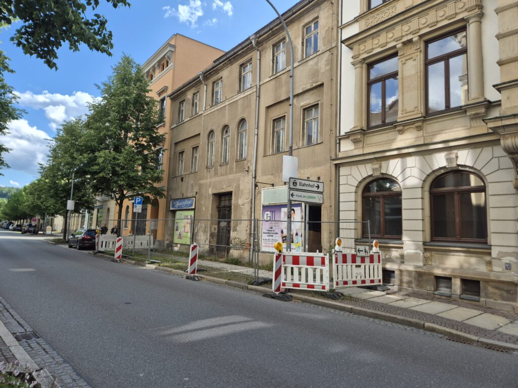 Schrottimmobilie Carolinenstr. Greiz (Foto: HBV; CR007)